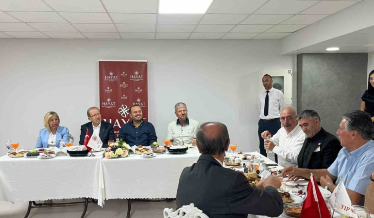 Muhtarlar Hayat Sağlık Grubu’nda buluştu