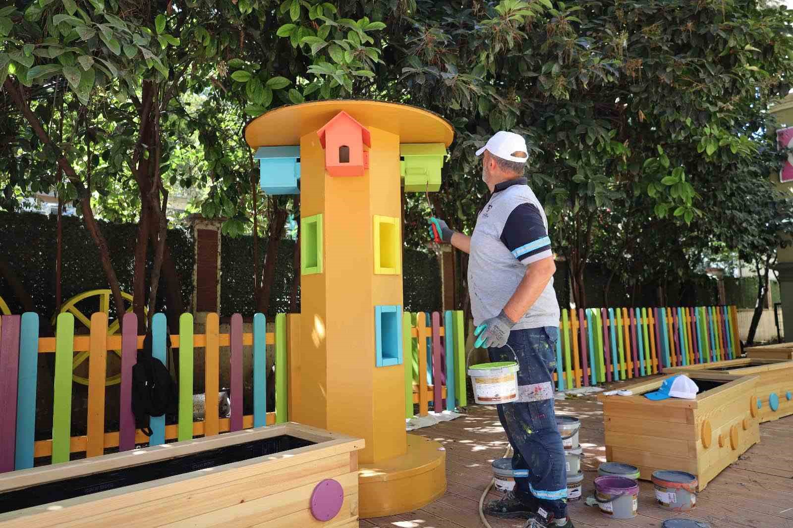 Temsili çocuk başkanın istediği ’masal bahçe’ yeni eğitim yılına hazır