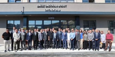 Vali Erol Ayyıldız’dan inşaatı tamamlanan Bosut Ortaokulu’na Ziyaret