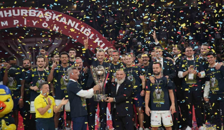 Fenerbahçe, Erkekler Cumhurbaşkanlığı Kupası’nı 8. kez kazandı