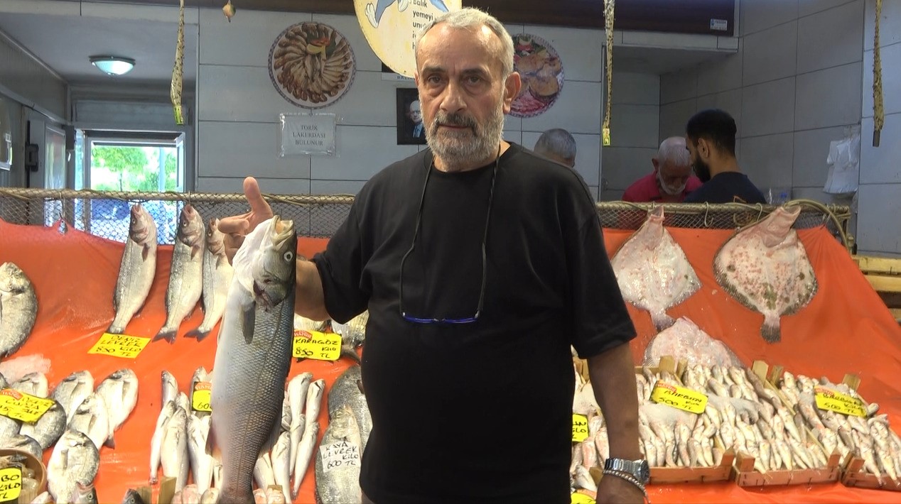 Sezon açıldı, tezgahlarda hamsi ve istavrit bolluğu