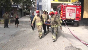 Kadıköy’de şantiyede istinat duvarı kaydı: 2 işçi yaralandı