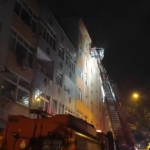 Küçükçekmece’de yangın paniği