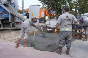 Kartal Belediyesi, Balıkçılar Çarşısı yangınının ardından esnafa destek vermeye devam ediyor