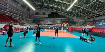 Osmangazi Belediyespor Fenerbahçe’nin düzenlediği turnuvada şampiyon oldu