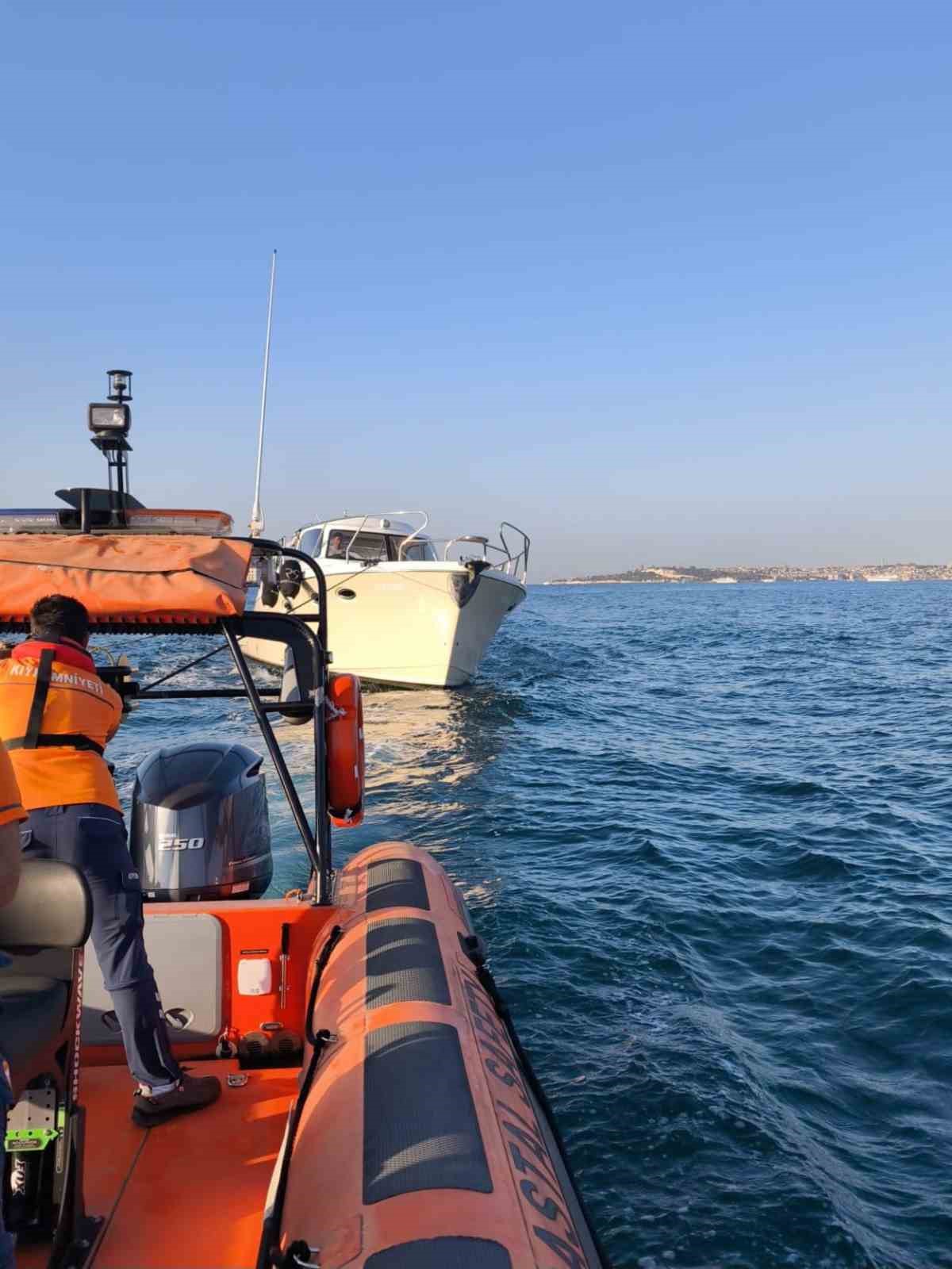 Ortaköy’de makine arazı nedeniyle sürüklenen tekne kurtarıldı