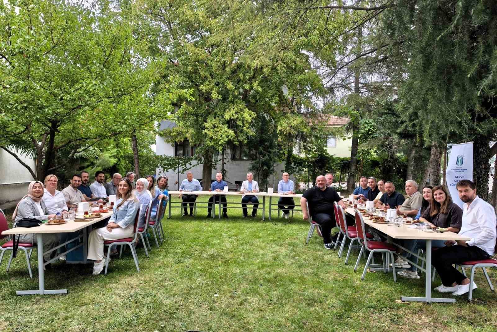 Geyve MYO’da yeni dönem hazırlık toplantısı yapıldı