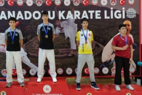 Çayırovalı karateciler, turnuvadan 5 madalyayla döndü