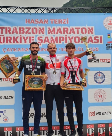 Tecrübeli pedal şampiyonada podyumu boş bırakmadı