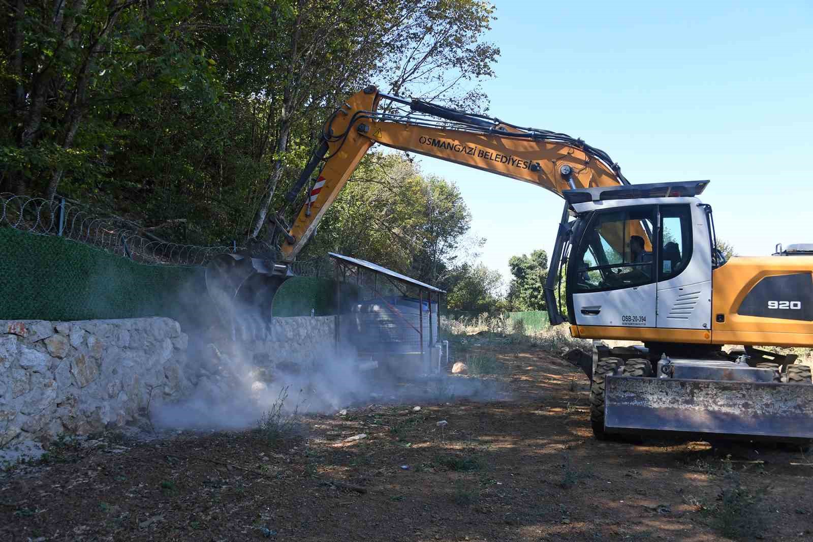 Osmangazi’de kaçak yapılara geçit yok