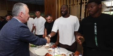 Beşiktaş maçı öncesi Kocaelisporlu futbolculara moral