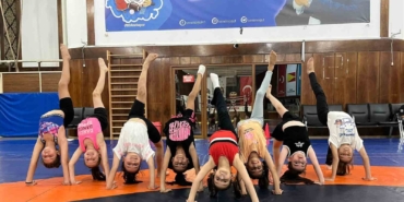 Körfez’in minik cimnastikçileri geleceğe umutla bakıyor