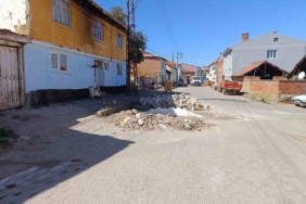 Pazaryeri’nde kaldırım onarım çalışmaları hız kazandı