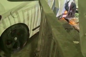 Esenyurt’ta direksiyon hakimiyetini kaybeden sürücü karşı istikamete uçtu: O anlar kamerada