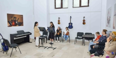 Esenyurt Belediyesi Kadın Sanat Merkezi’nde dersler başladı