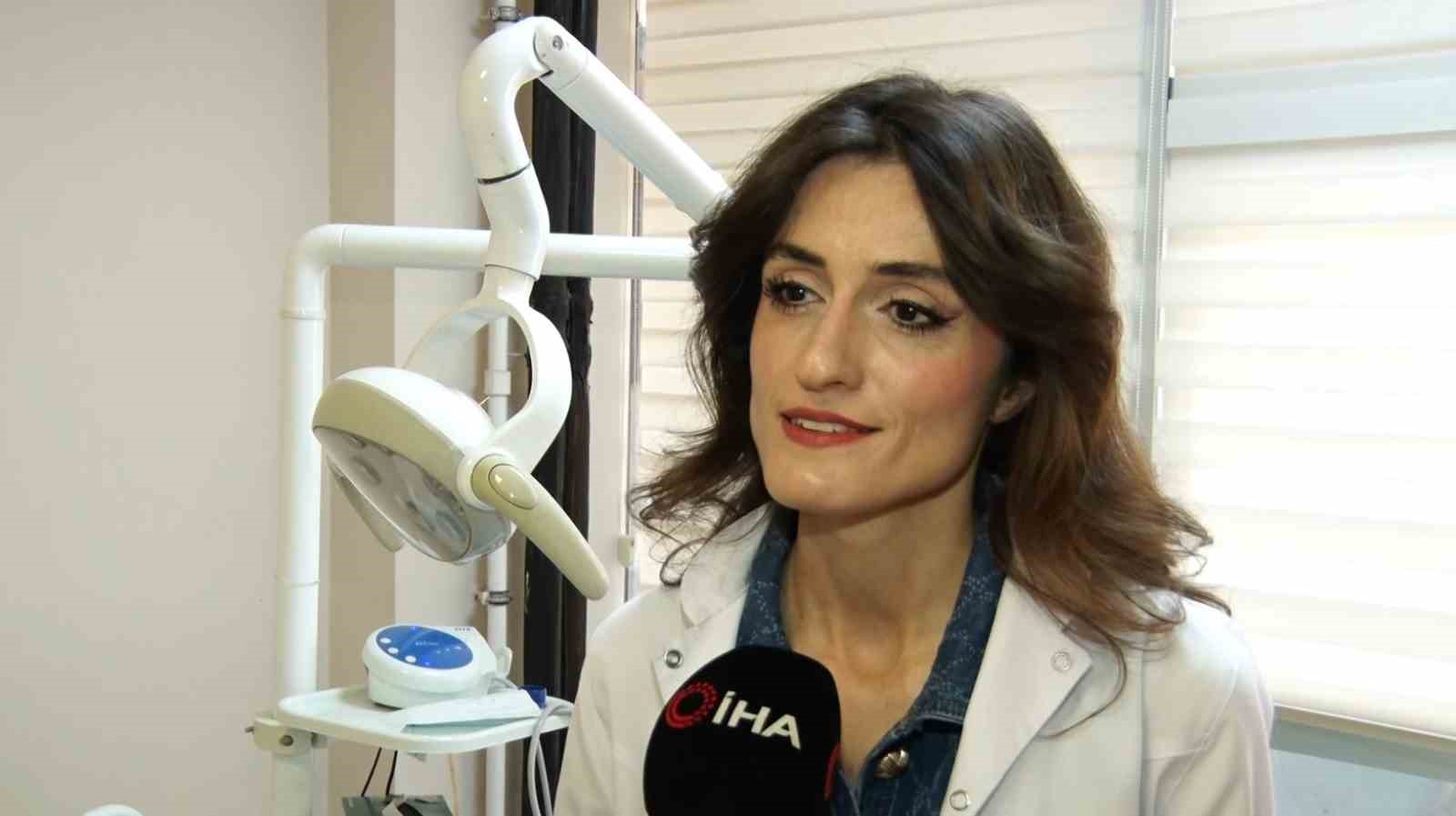 Diş eti problemlerine dikkat, uzmanlar uyarıyor: "Sessiz ilerler"