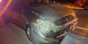 Keşan’da otomobil bariyerlere çarptı: 1 yaralı