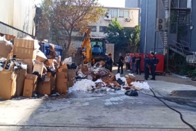 Ataşehir’de fabrika bahçesinde yangın paniği