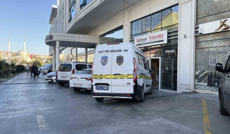 Başakşehir’de iş yerinde elleri ve ayakları bantla bağlanan yabancı uyruklu çalışan öldü