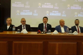 Adalet Bakanı Tunç, Çanakkale’de STK temsilcileriyle buluştu