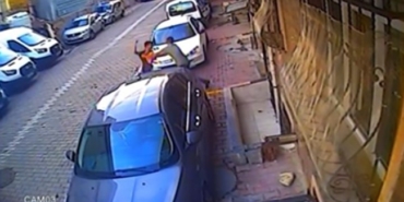 Esenyurt’ta gürültü kavgasında komşular yumruk yumruğa birbirine girdi