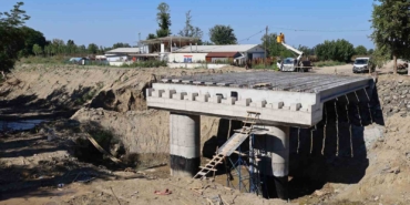 20 mahallenin yıllardır beklediği köprüde mutlu son