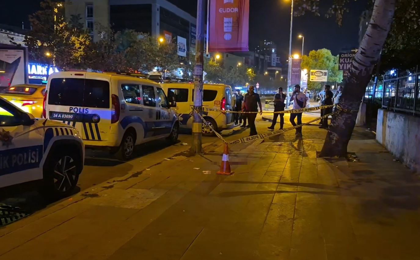 Esenyurt’ta motosikletin çarptığı adam hayatını kaybetti