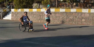 Balıkesir’de Uluslararası Yarı Maratonu start aldı