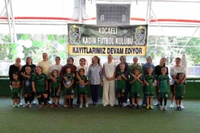 Kadın futboluna tam destek