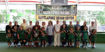 Kadın futboluna tam destek
