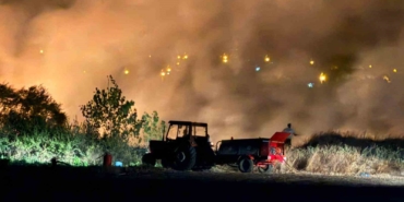 Keşan’da çıkan yangın ormanlık alana sıçramadan söndürüldü