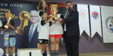 Balıkesir’de Burhaniye Ören Uluslararası Açık Satranç Turnuvası sona erdi