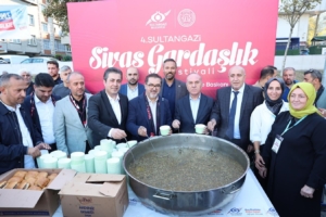 Sultangazi’de Sivas Gardaşlık Festivali renkli görüntülere sahne oldu