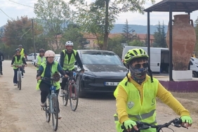 Pedallar Kınık Köyü için çevrildi