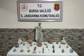Bursa’da tarihi eser operasyonu: Roma ve Bizans objeleri ele geçirildi