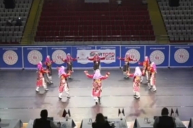 Balıkesirli folklorcular göz doldurdu