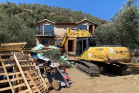 Çanakkale’de 22 kaçak yapı yıkıldı