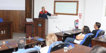 İDA-SAR Arama Kurtarma Ekibine enkazda kurtarma eğitimi