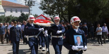 Kıbrıs Gazisi Rafi Koç, askeri törenle son yolculuğuna uğurlandı