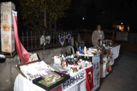 Bu sokakta eğlence ve alışveriş bir arada