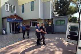 Sakarya’da 2 çocuğun yaralandığı, 4 evin yakıldığı kavgayla ilgili 4 şüpheli tutuklandı