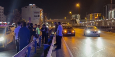 Avcılar’da alkollü sürücü zincirleme kaya yol açtı: Vatandaşlar sürücünün üzerine yürüdü