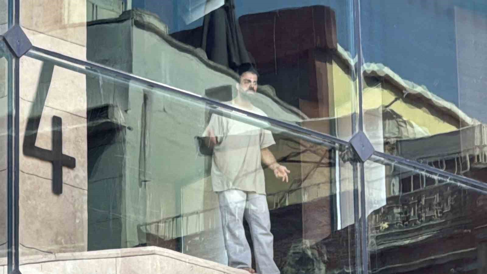 İstiklal Caddesi’nde İranlı şahıs intihar girişiminde bulundu