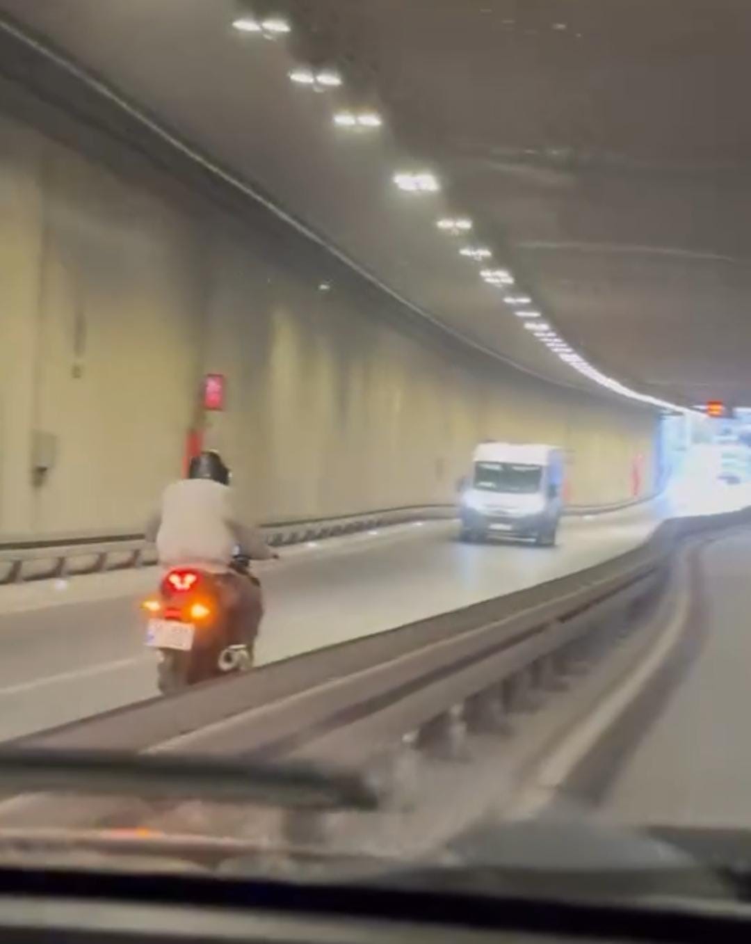 Maltepe’de ölümle burun buruna yolculuk kamerada