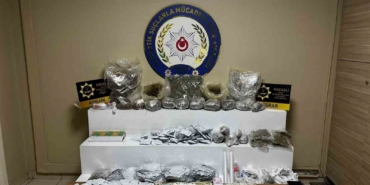 Kocaeli’de narkotik baskını: 5 şüpheli yakalandı, 9 kilo uyuşturucu ele geçti