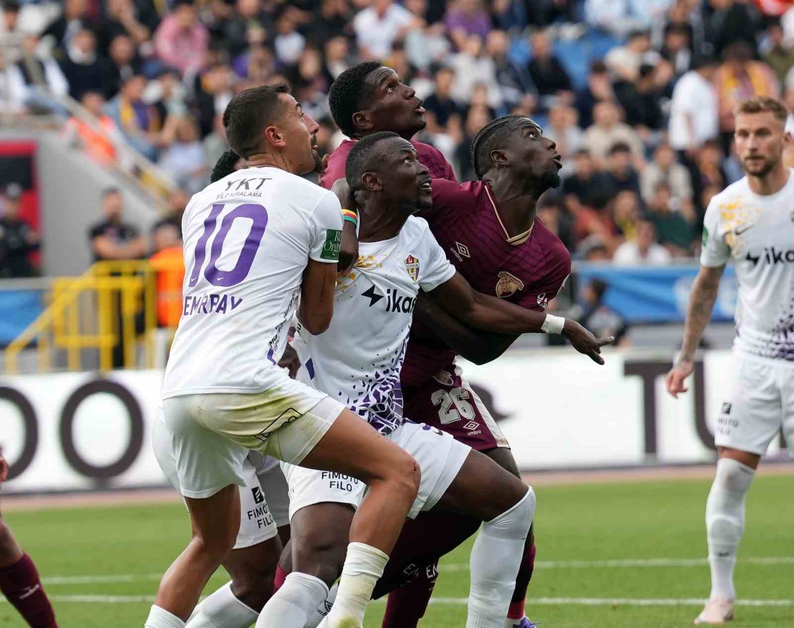 Trendyol Süper Lig: Eyüpspor: 0 - Göztepe: 0 (Maç sonucu)