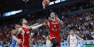 A Milli Erkek Basketbol Takımı, Avrupa şampiyonluğu için parkede