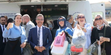 Başkan Dinç, yeni yerinde kurulan kumaş pazarını ziyaret etti