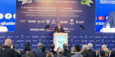 Bakan Kacır: "Sanayide istihdamı 6 milyon 700 bine yükselttik"