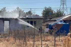 Babaeski’de ev yangını korkuttu